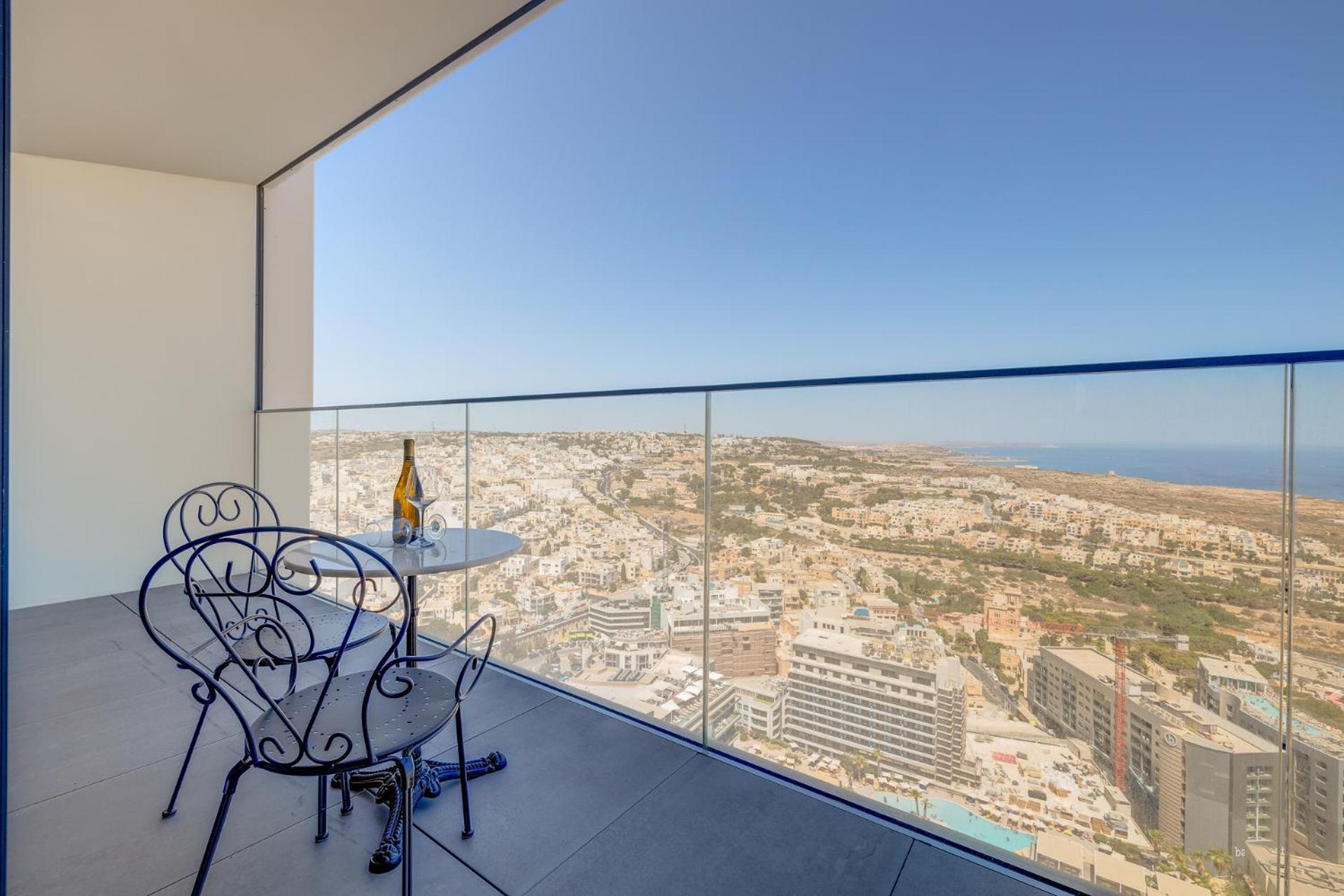 Stylish Skyline Apartment Mercury Tower San Ġiljan Exterior foto